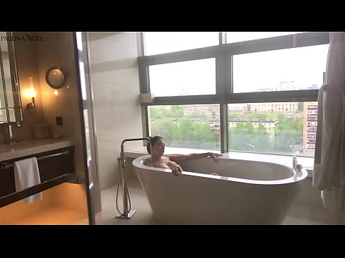 ❤️ Milzīgs skaistule kaislīgi trīc no viņas pussy vannas istabā ❤️❌ Sekss video pie mums ❌❤
